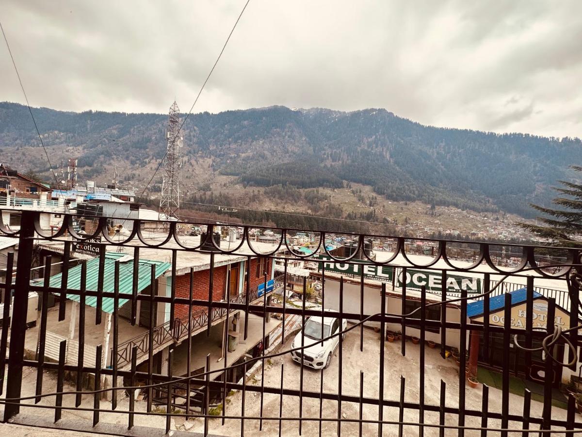 Hotel Alpine - In City Centre Manali  Exterior photo
