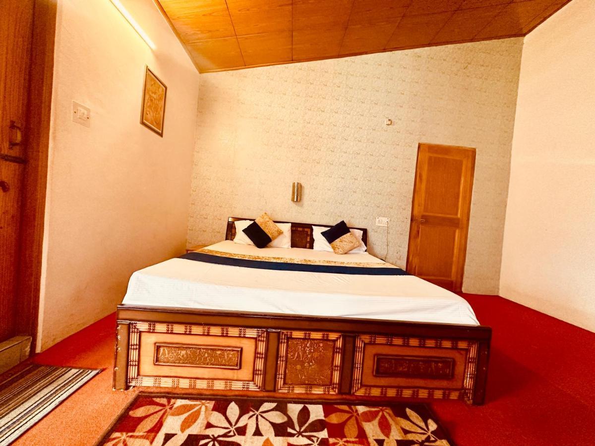 Hotel Alpine - In City Centre Manali  Exterior photo